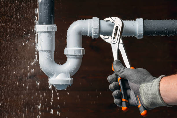 Professional Emergency Plumber technician working in Clyde, NY